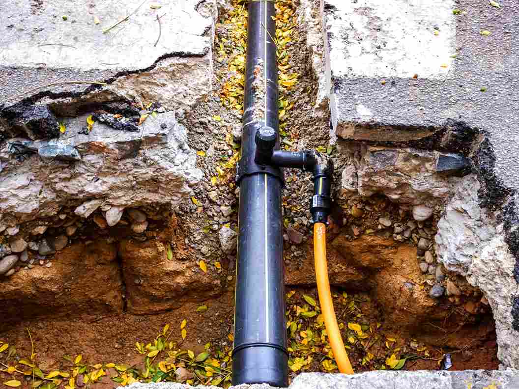 Underground pipe repair for a slab leak